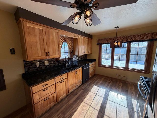 6411 W Cleveland AVENUE, Milwaukee, WI 53219