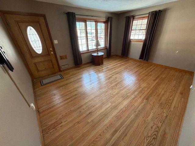 6411 W Cleveland AVENUE, Milwaukee, WI 53219