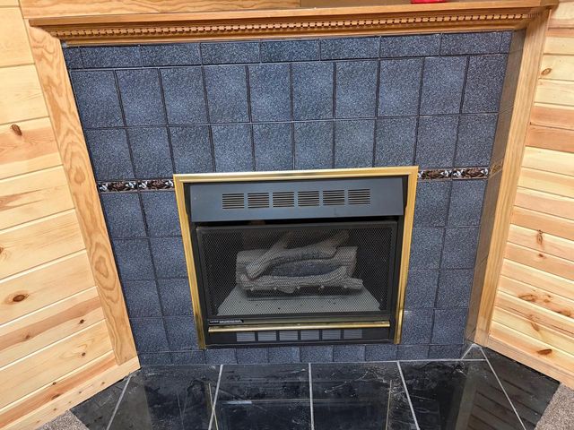 6411 W Cleveland AVENUE, Milwaukee, WI 53219