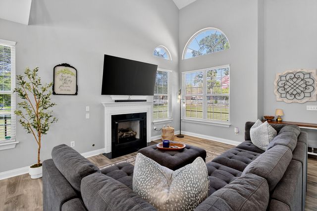 7389 Commodore Road, Hollywood, SC 29449