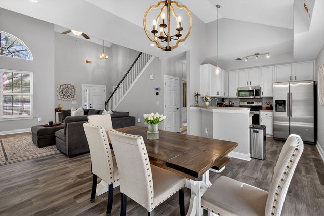 7389 Commodore Road, Hollywood, SC 29449