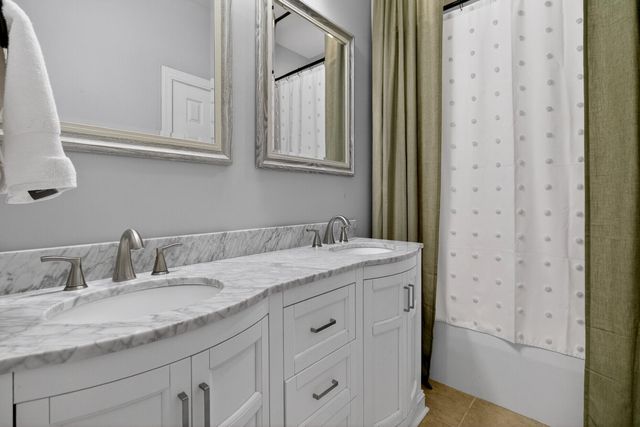 7389 Commodore Road, Hollywood, SC 29449