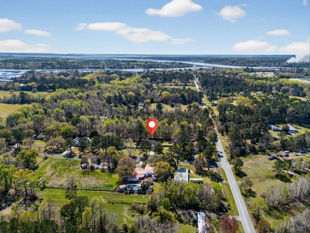 7389 Commodore Road, Hollywood, SC 29449