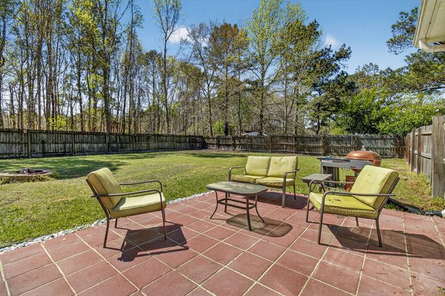 7389 Commodore Road, Hollywood, SC 29449