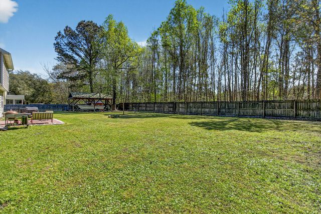 7389 Commodore Road, Hollywood, SC 29449