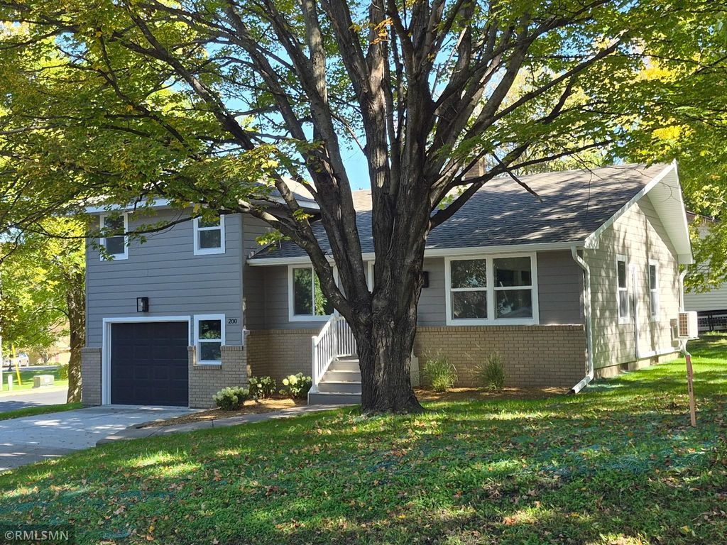 200 6th Avenue S, Buffalo, MN 55313 — exterior
