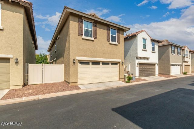 1084 S AGNES Lane, Gilbert, AZ 85296