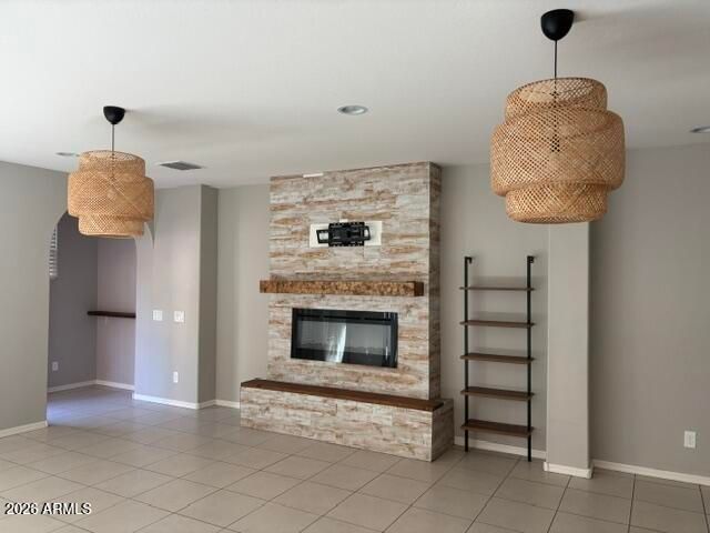 1084 S AGNES Lane, Gilbert, AZ 85296