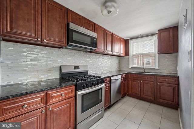 2201 WINDSOR AVE, Drexel Hill, PA 19026