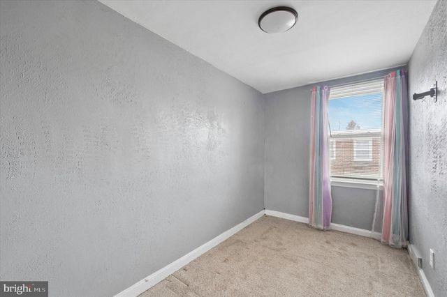 2201 WINDSOR AVE, Drexel Hill, PA 19026