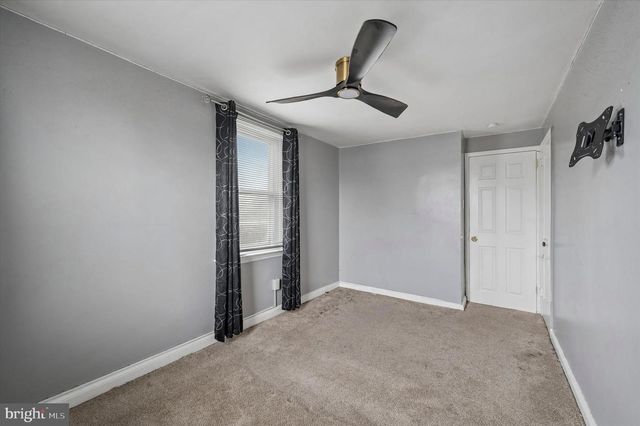 2201 WINDSOR AVE, Drexel Hill, PA 19026