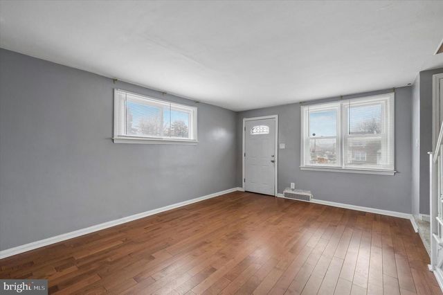 2201 WINDSOR AVE, Drexel Hill, PA 19026