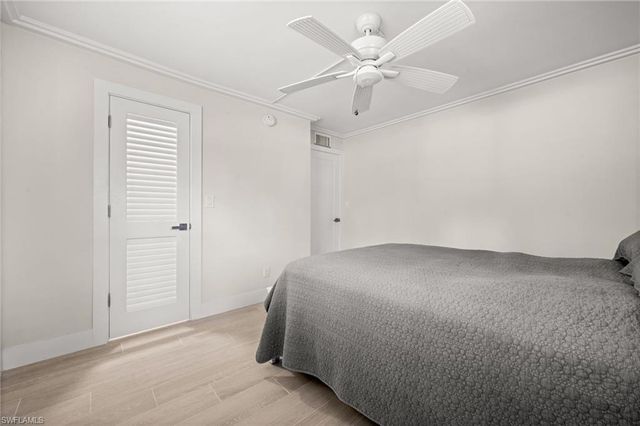 1549 Sandpiper ST # 83, Naples, FL 34112