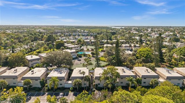 1549 Sandpiper ST # 83, Naples, FL 34112