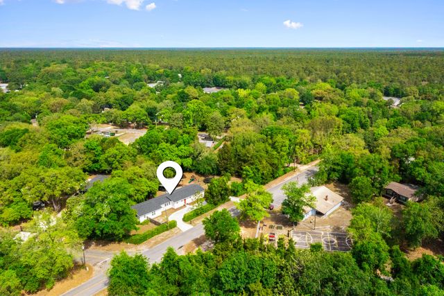 107 Water Oak Street, Freeport, FL 32439