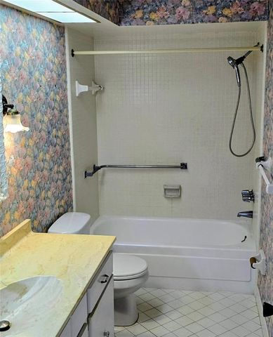 1626 S LAKE AVENUE 2, Clearwater, FL 33756