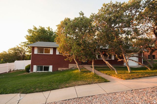 521 E 1650 S, Bountiful, UT 84010