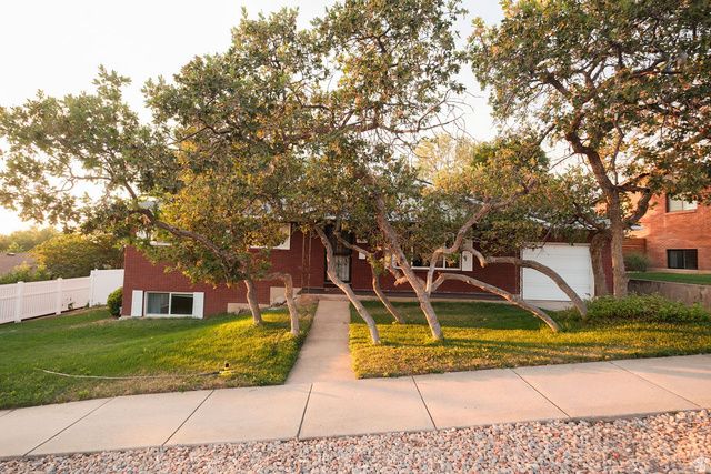 521 E 1650 S, Bountiful, UT 84010
