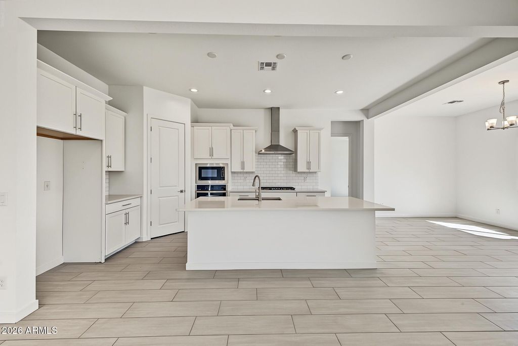 24207 N 172ND Lane, Surprise, AZ 85387 — photo 3