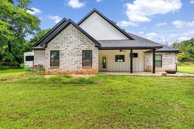 109 CR 4612, Troup, TX 75789