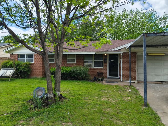 600 Thompson Drive, Saginaw, TX 76179