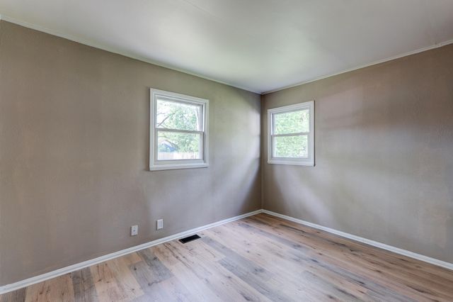 1419 Bronx Avenue, Kalamazoo, MI 49048