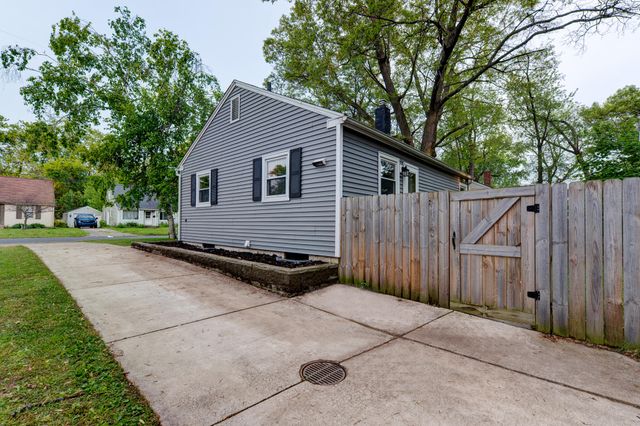 1419 Bronx Avenue, Kalamazoo, MI 49048