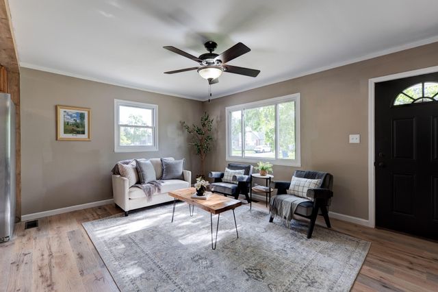 1419 Bronx Avenue, Kalamazoo, MI 49048