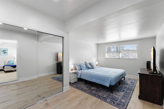 6419 43RD AVENUE N, Kenneth City, FL 33709