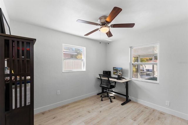 6419 43RD AVENUE N, Kenneth City, FL 33709