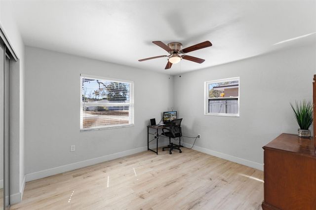 6419 43RD AVENUE N, Kenneth City, FL 33709