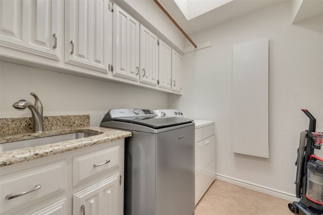 2548 Belmeade Drive, Carrollton, TX 75006