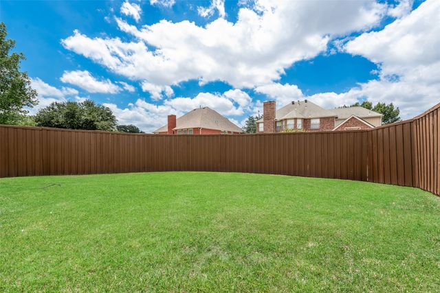 2548 Belmeade Drive, Carrollton, TX 75006