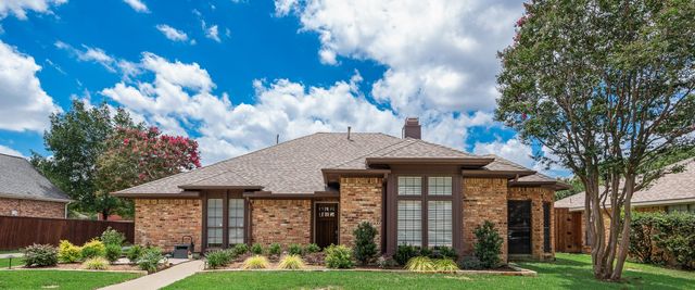 2548 Belmeade Drive, Carrollton, TX 75006