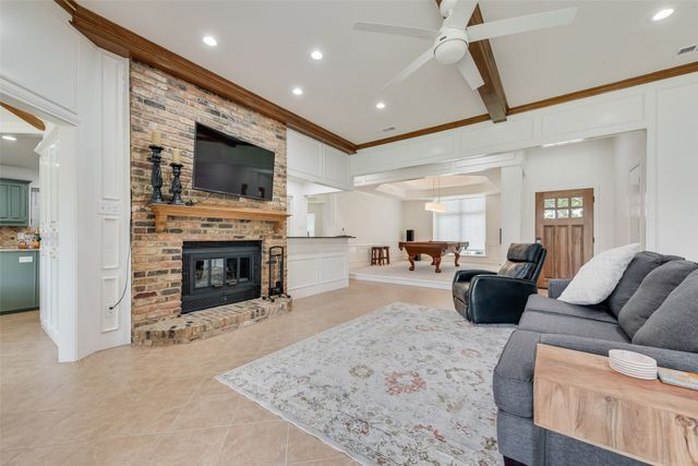 2548 Belmeade Drive, Carrollton, TX 75006
