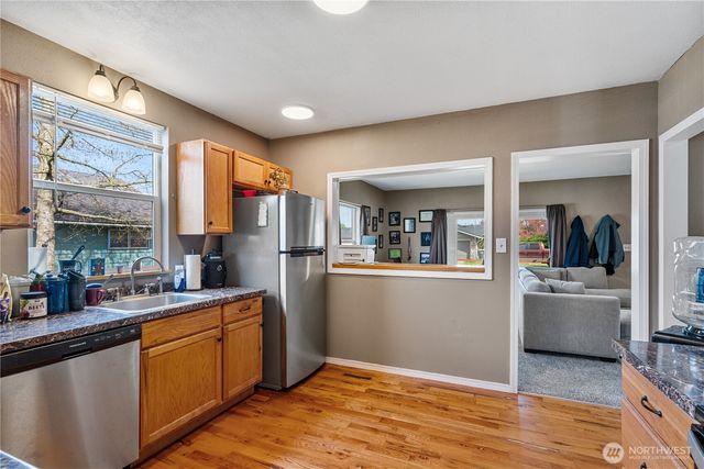 821 Marsh Avenue, Centralia, WA 98531