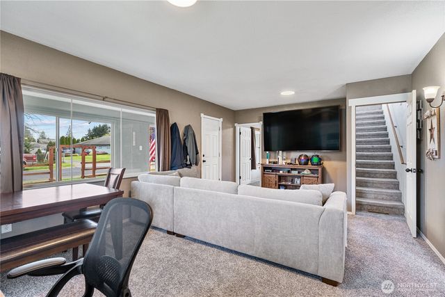 821 Marsh Avenue, Centralia, WA 98531