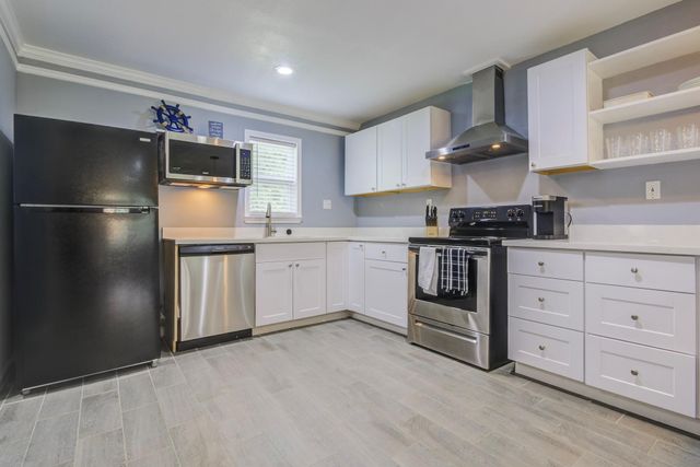 541 Circle Drive, La Porte, TX 77571