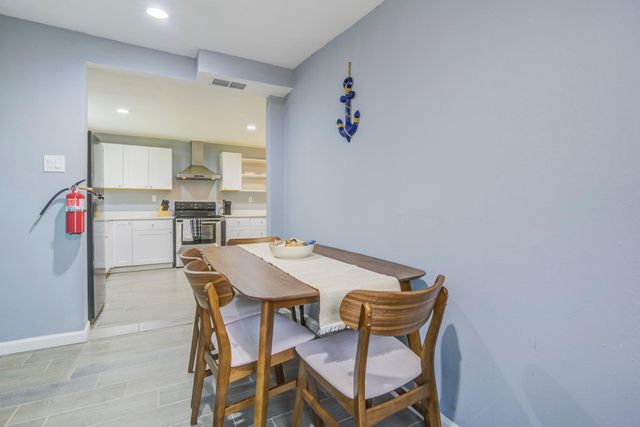 541 Circle Drive, La Porte, TX 77571
