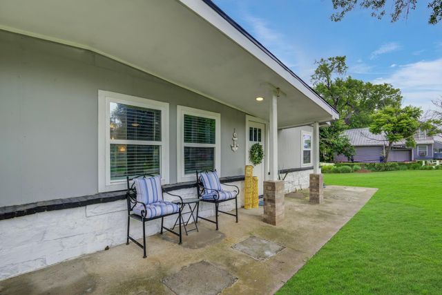 541 Circle Drive, La Porte, TX 77571