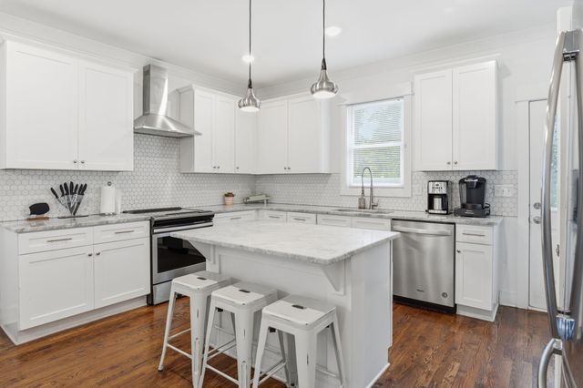 803 21st Ave, N, Nashville, TN 37208