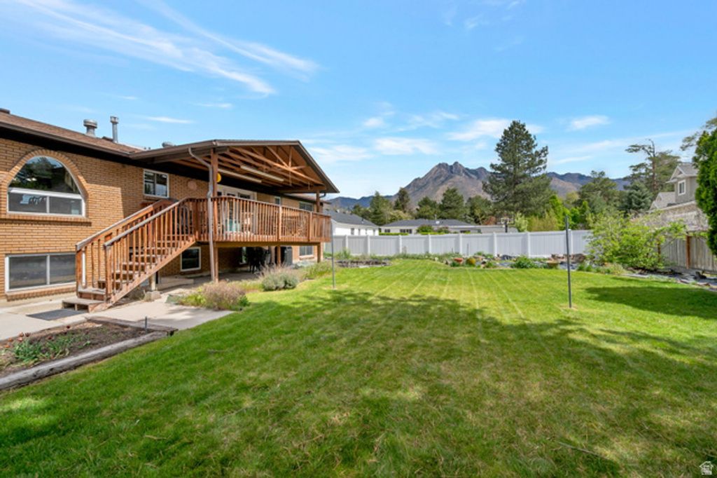 Image 22 of property listing at 1860 E SPRING LN, Holladay, UT 84117