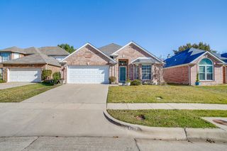 4769 Parkmount Drive, Fort Worth, TX 76137