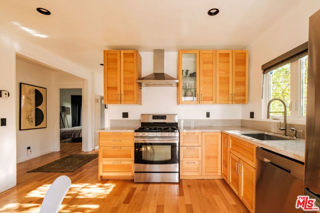 719 Coeur D Alene Avenue, Venice (los Angeles), CA 90291