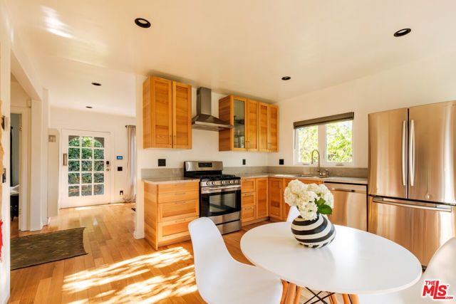 719 Coeur D Alene Avenue, Venice (los Angeles), CA 90291
