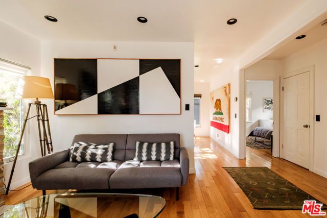 719 Coeur D Alene Avenue, Venice (los Angeles), CA 90291