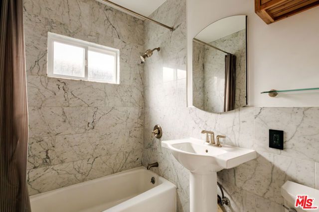 719 Coeur D Alene Avenue, Venice (los Angeles), CA 90291