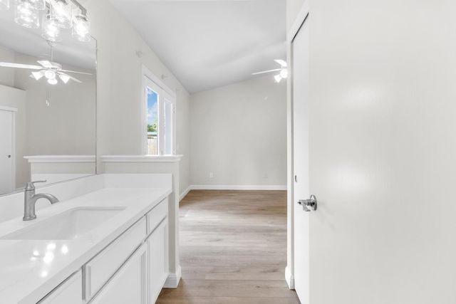 1826 Avenida Martina, Roseville, CA 95747