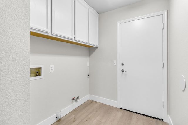 1826 Avenida Martina, Roseville, CA 95747