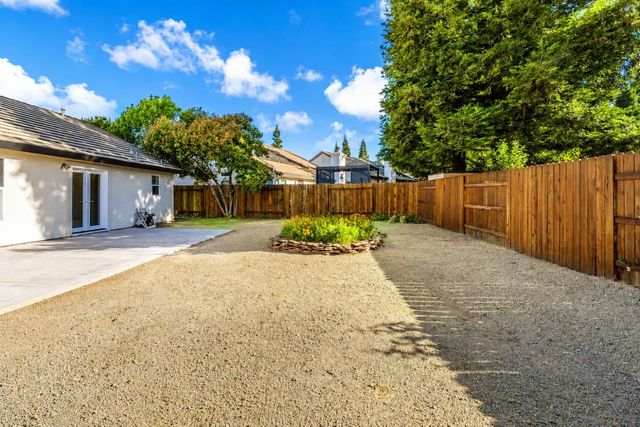 1826 Avenida Martina, Roseville, CA 95747